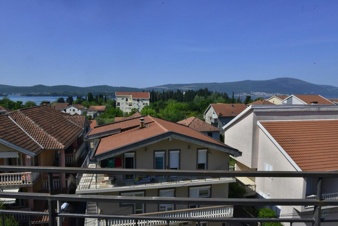 Milosavljevic Apartments Тиват Экстерьер фото